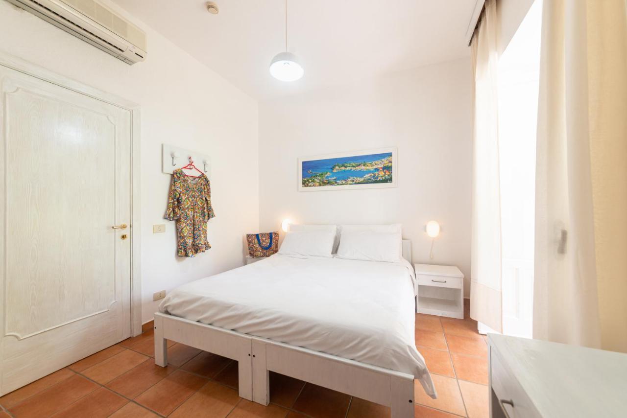 Villa Bina Sea Hotel Sant'Angelo  Eksteriør billede
