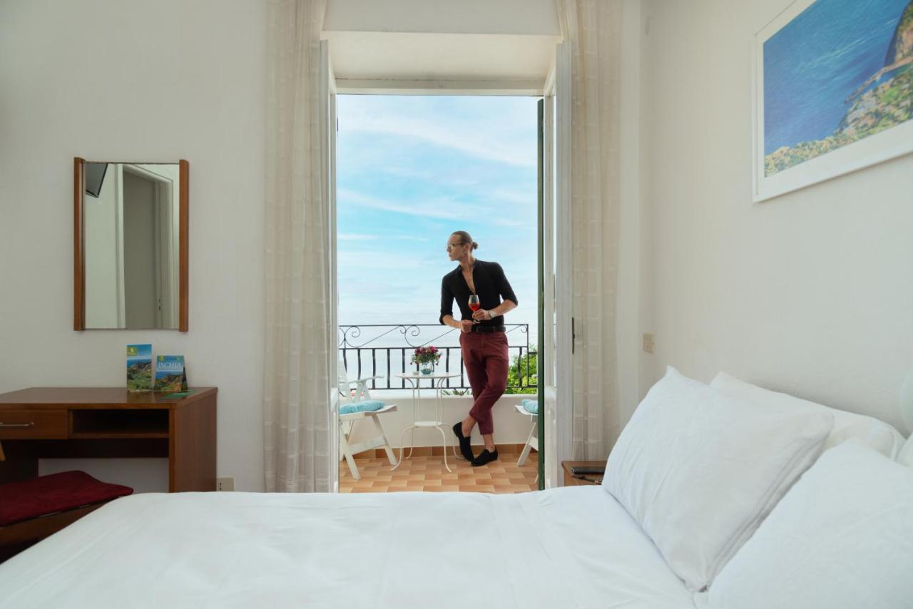 Villa Bina Sea Hotel Sant'Angelo  Eksteriør billede