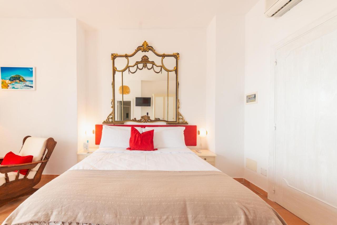 Villa Bina Sea Hotel Sant'Angelo  Eksteriør billede