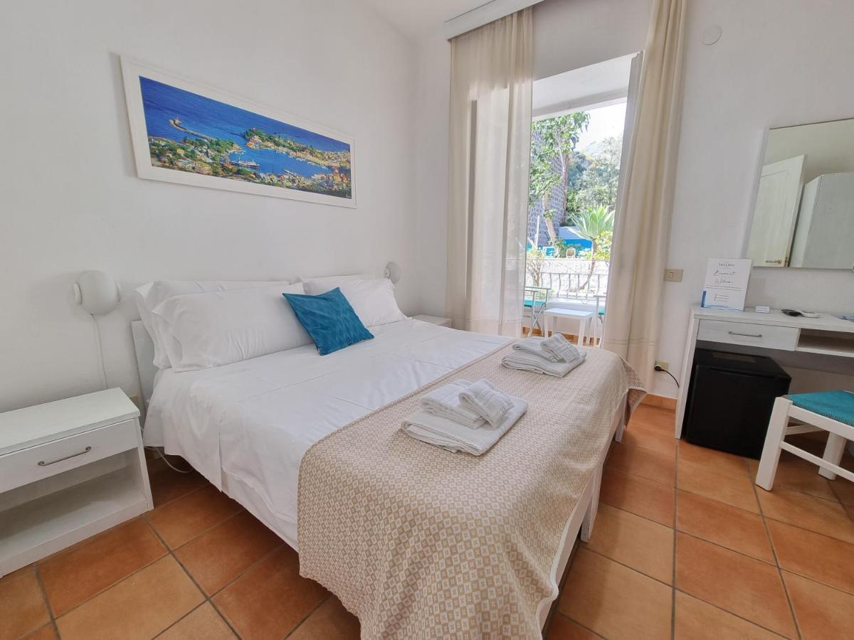 Villa Bina Sea Hotel Sant'Angelo  Eksteriør billede