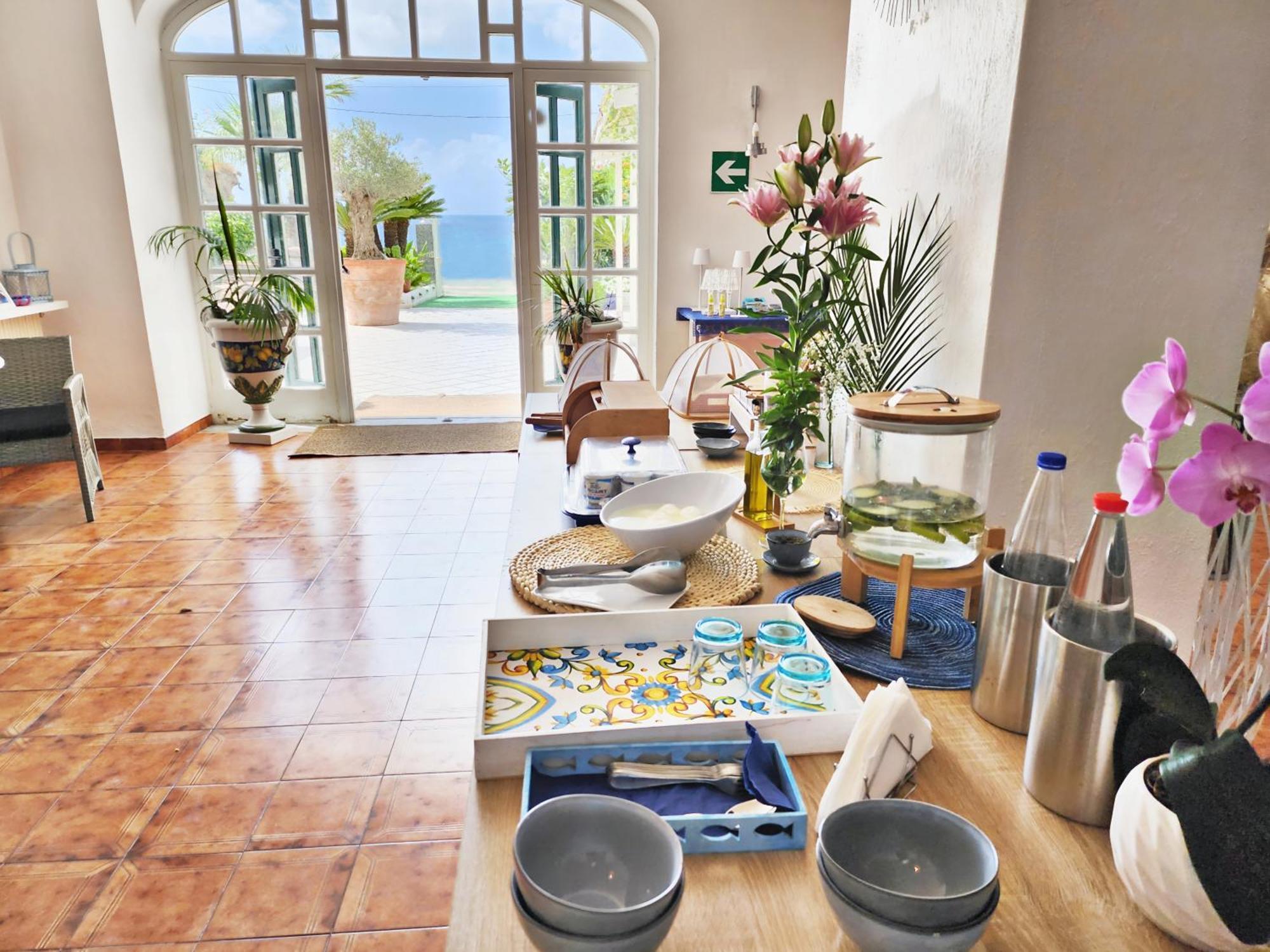 Villa Bina Sea Hotel Sant'Angelo  Eksteriør billede